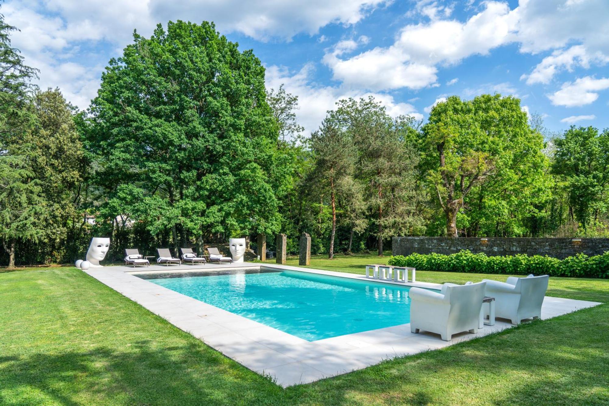 Villa Vittoria - Lusso Con Piscina, Tennis, Jacuzzi E Palestra Lucca Exterior photo
